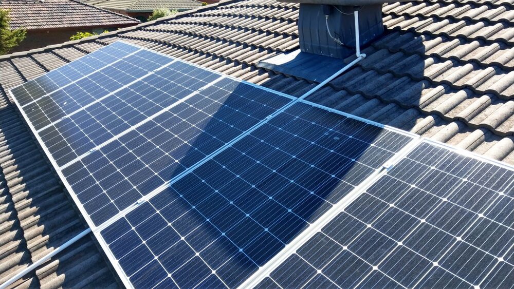 Shaded+solar+panel+reduce+efficiency - Copy